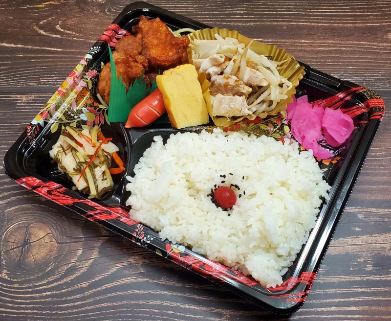 豚しゃぶ&若鶏のからあげ弁当　926円(税抜)